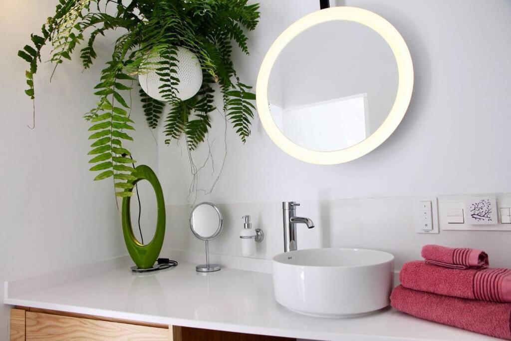 Unique, Stylish & Calm El Estanque By The Sea, Adults Only Villa Costa Teguise Ngoại thất bức ảnh