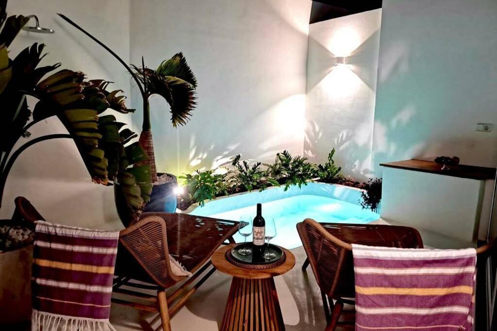 Unique, Stylish & Calm El Estanque By The Sea, Adults Only Villa Costa Teguise Ngoại thất bức ảnh