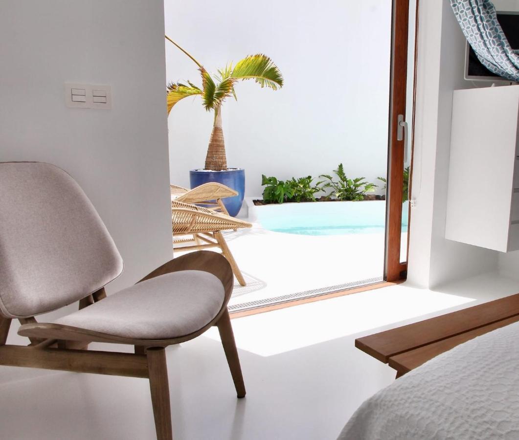 Unique, Stylish & Calm El Estanque By The Sea, Adults Only Villa Costa Teguise Ngoại thất bức ảnh